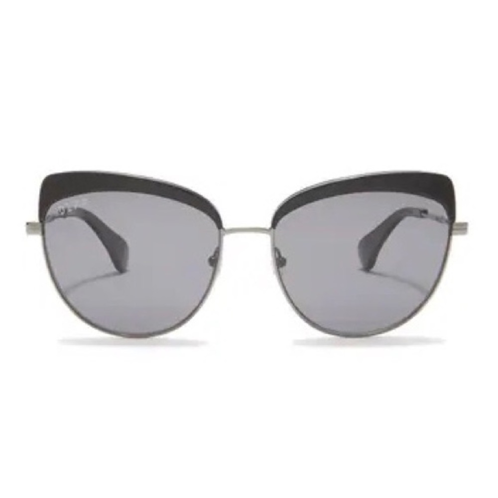 DIFF Izzy Sunglasses Polarized Cateye Black Frame Grey Lenses NWT